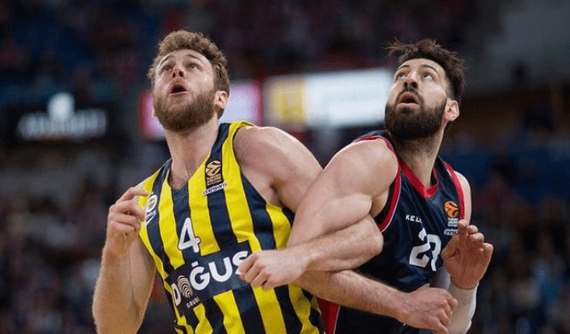 关于世锦赛最新形势：费内巴切高居榜首，纽约尼克斯强势追赶，冠军归属成迷的信息